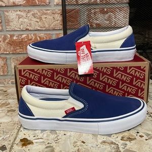 Best 25+ Deals for Mens Navy Blue Vans Shoes | Poshmark